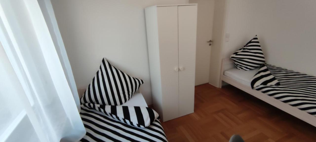 Schoene Und Optimal Gelegene Wohnung Weisskirchen Kültér fotó